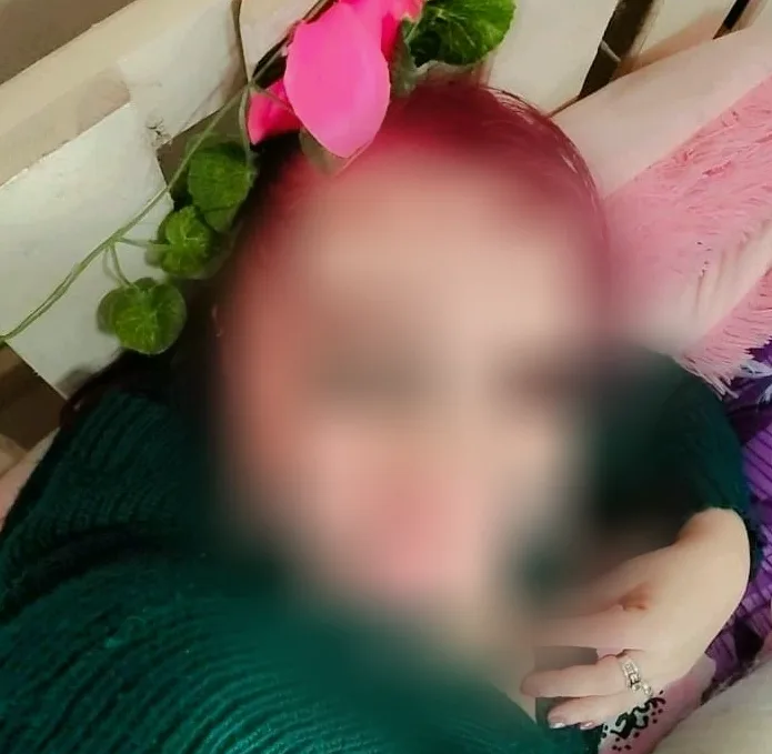 Melanie, 36